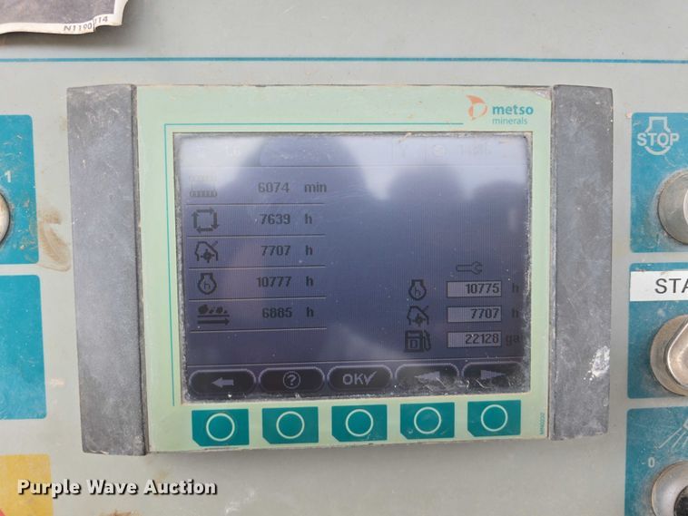 image for item DR3948 Metso Lokotrack LT1110S impact crushing plant