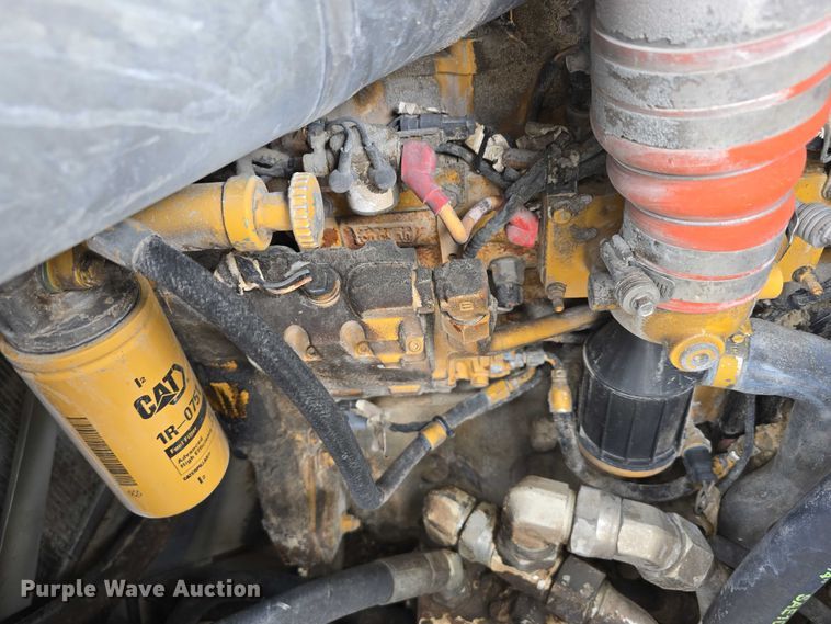 image for item DR3948 Metso Lokotrack LT1110S impact crushing plant