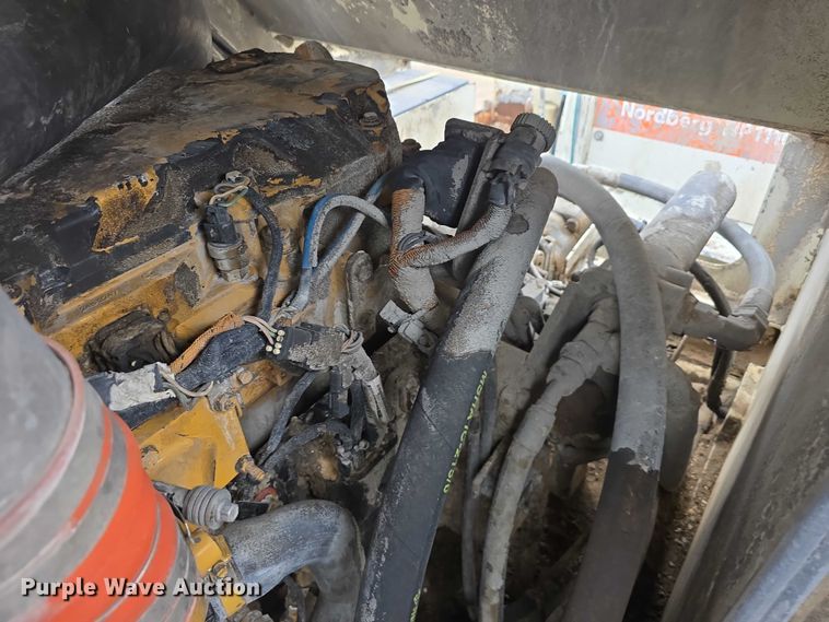 image for item DR3948 Metso Lokotrack LT1110S impact crushing plant