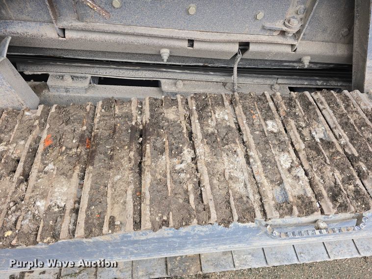 image for item DR3948 Metso Lokotrack LT1110S impact crushing plant