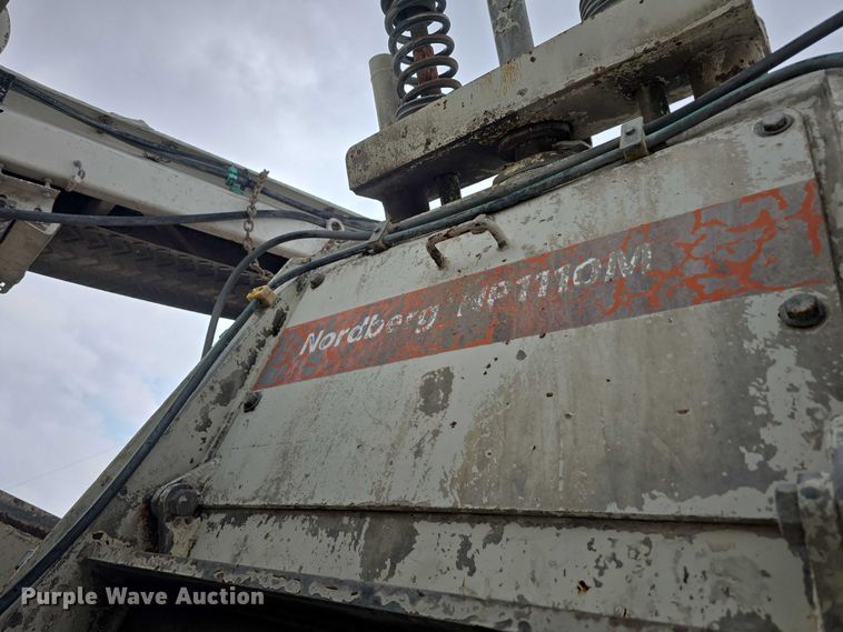 image for item DR3948 Metso Lokotrack LT1110S impact crushing plant