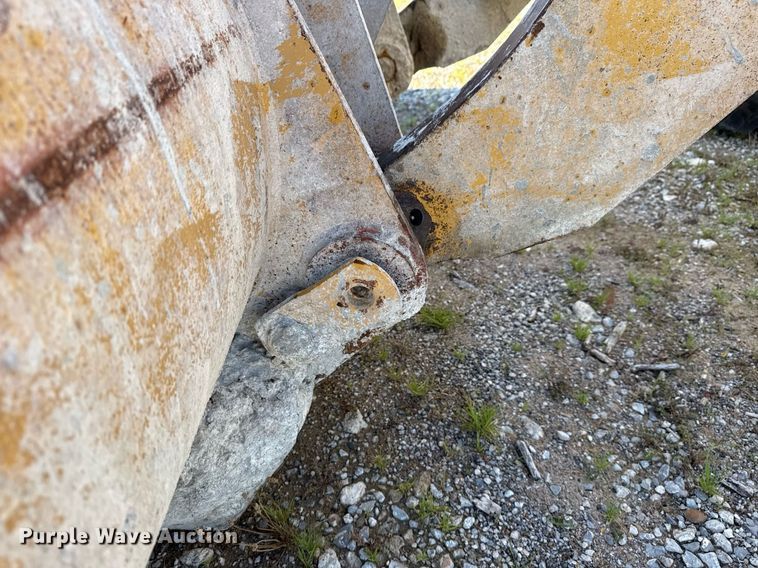 image for item DS3820 1998 Caterpillar 950G wheel loader