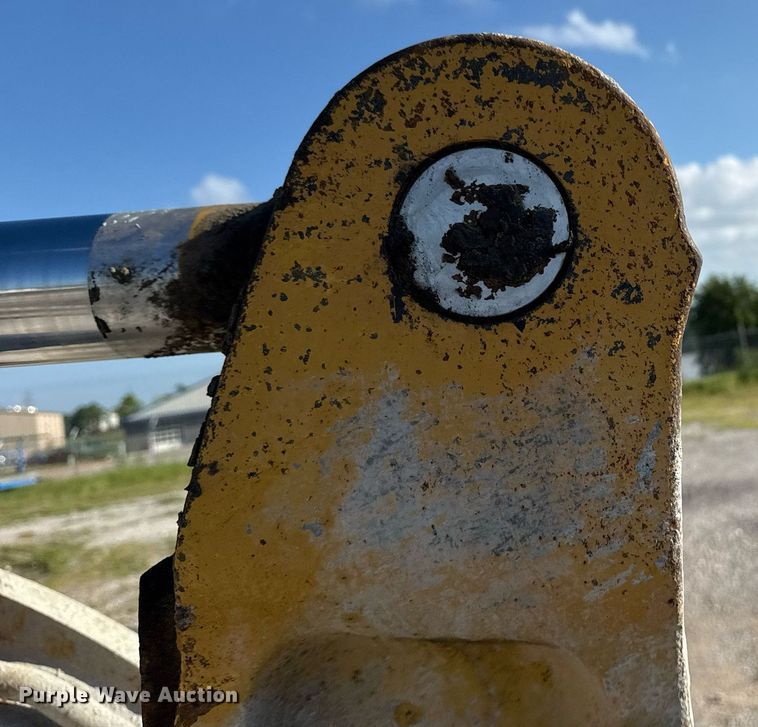 image for item DS3820 1998 Caterpillar 950G wheel loader