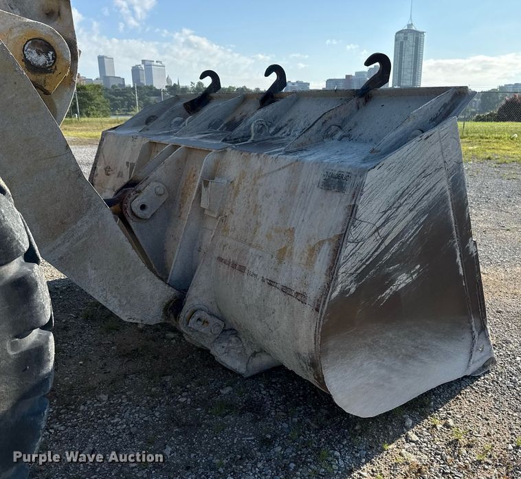 image for item DS3820 1998 Caterpillar 950G wheel loader