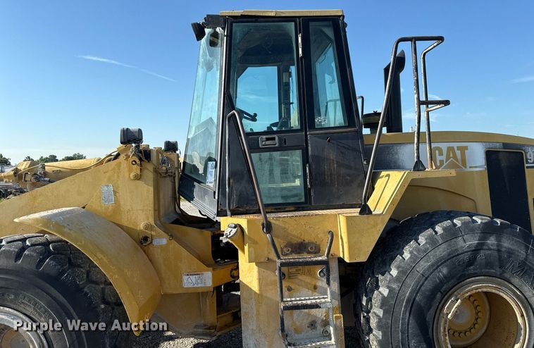 image for item DS3820 1998 Caterpillar 950G wheel loader