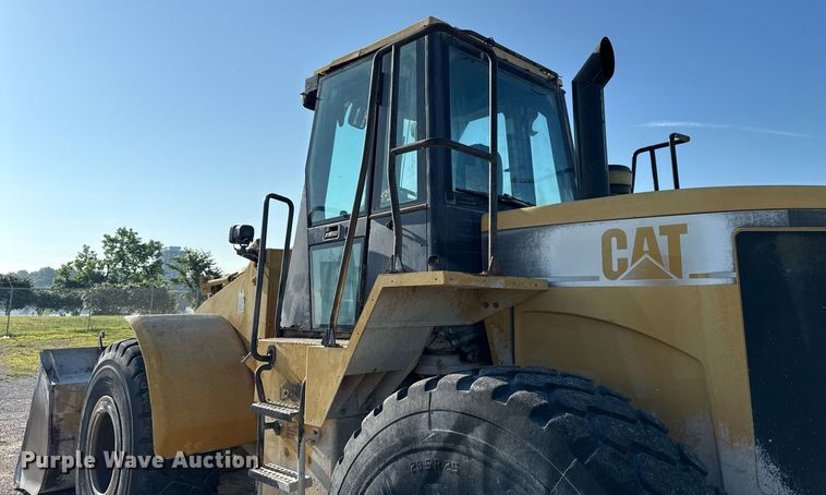 image for item DS3820 1998 Caterpillar 950G wheel loader