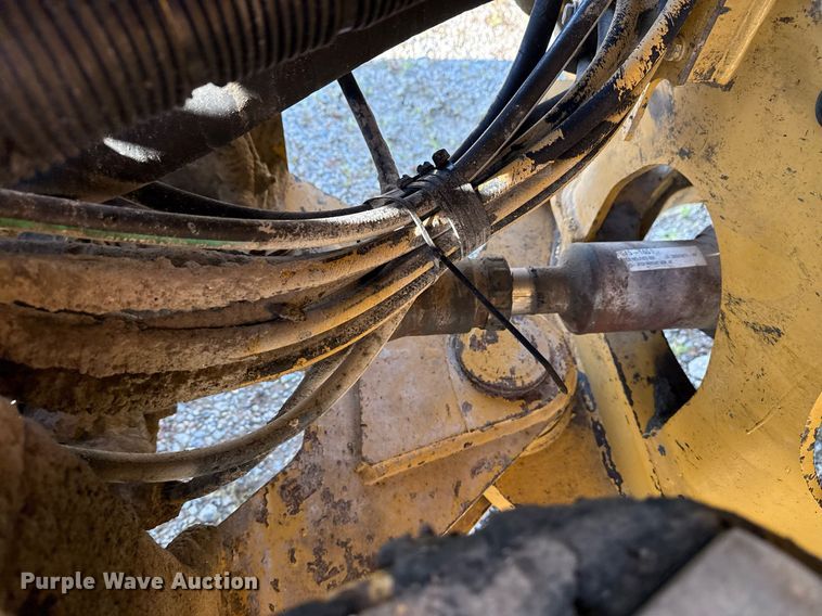 image for item DS3820 1998 Caterpillar 950G wheel loader