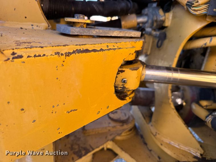 image for item DS3820 1998 Caterpillar 950G wheel loader