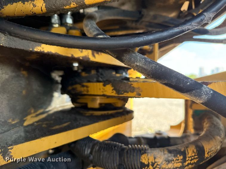image for item DS3820 1998 Caterpillar 950G wheel loader