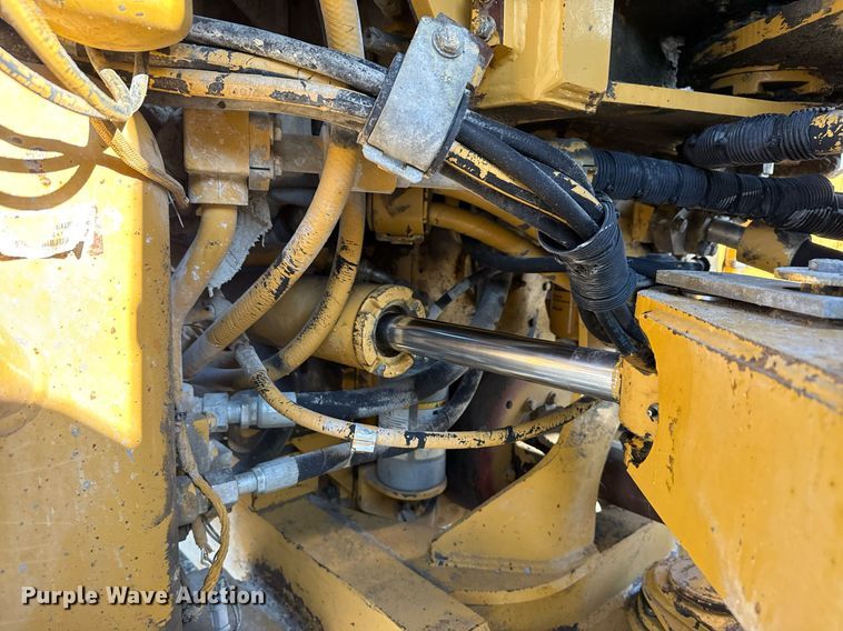 image for item DS3820 1998 Caterpillar 950G wheel loader