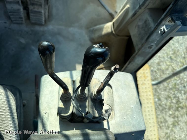 image for item DS3820 1998 Caterpillar 950G wheel loader