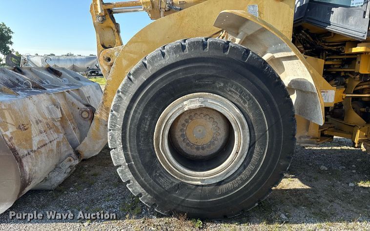 image for item DS3820 1998 Caterpillar 950G wheel loader