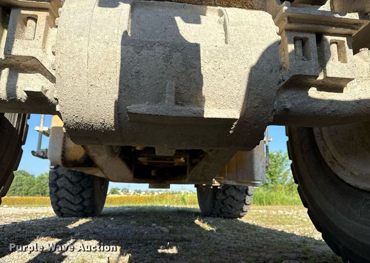 image for item DS3820 1998 Caterpillar 950G wheel loader