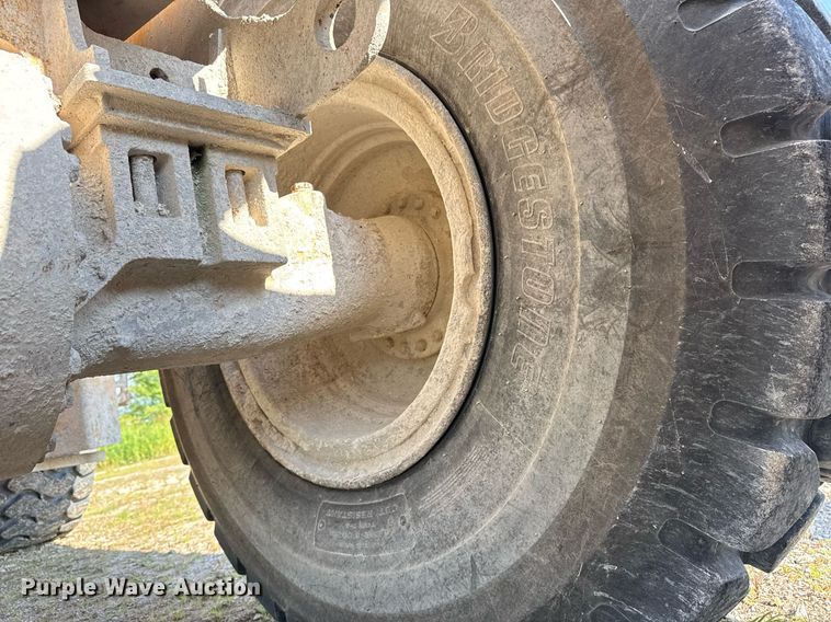 image for item DS3820 1998 Caterpillar 950G wheel loader