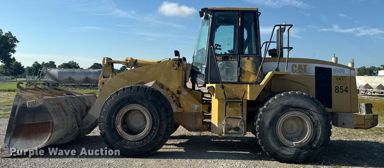 image for item DS3821 1998 Caterpillar 950G wheel loader