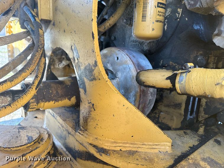 image for item DS3821 1998 Caterpillar 950G wheel loader