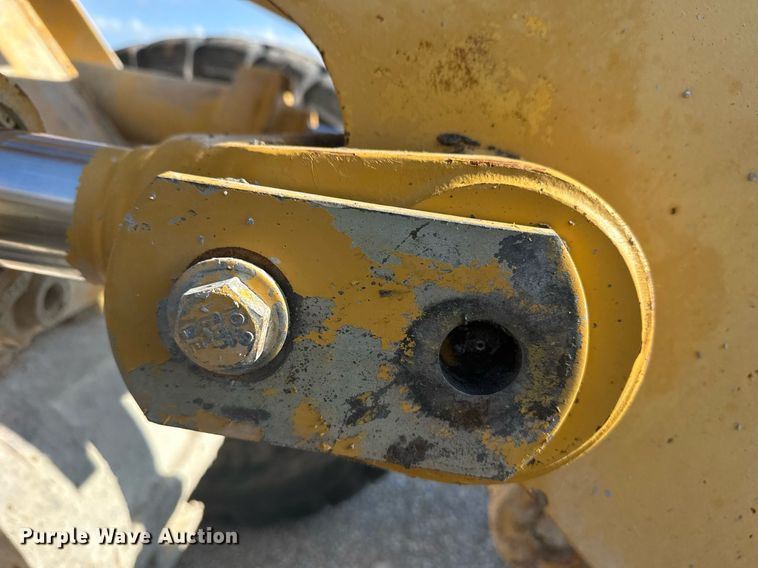 image for item DS3821 1998 Caterpillar 950G wheel loader