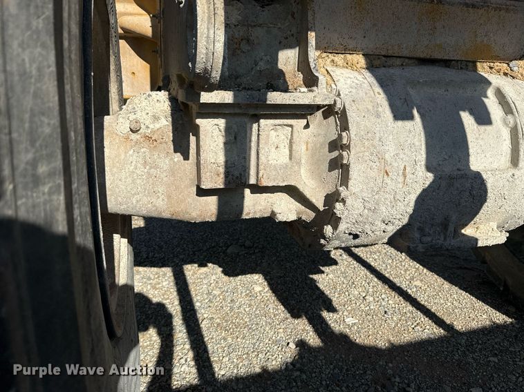 image for item DS3821 1998 Caterpillar 950G wheel loader