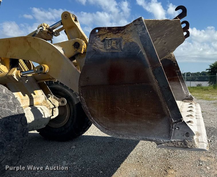 image for item DS3821 1998 Caterpillar 950G wheel loader