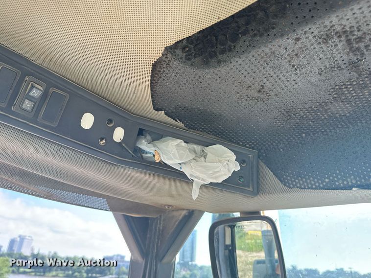 image for item DS3821 1998 Caterpillar 950G wheel loader