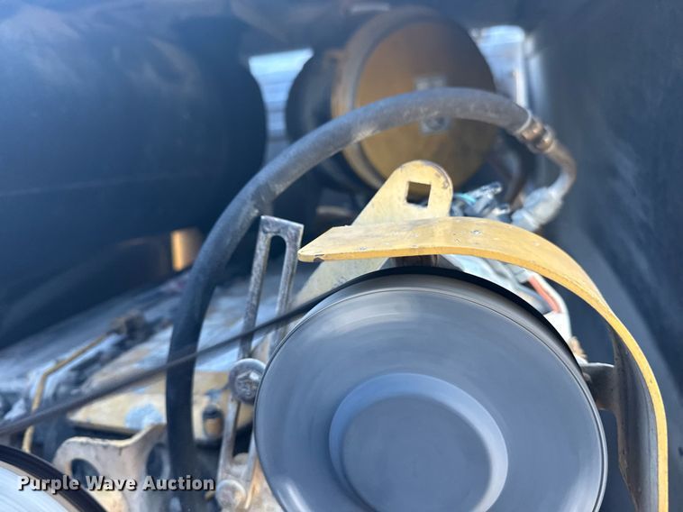 image for item DS3821 1998 Caterpillar 950G wheel loader