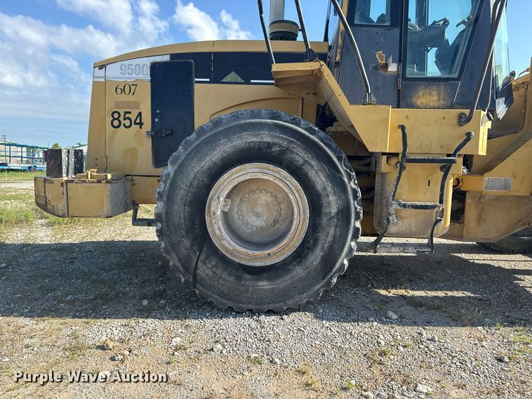 image for item DS3821 1998 Caterpillar 950G wheel loader