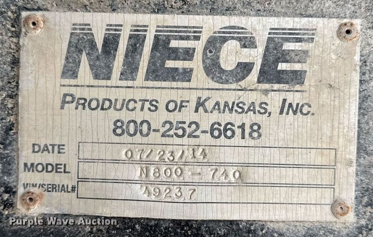 image for item DS3832 2005 Caterpillar 740 water wagon