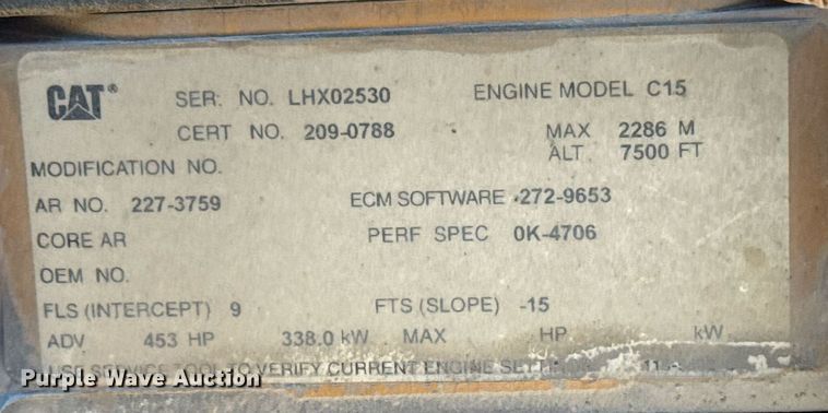 image for item DS3832 2005 Caterpillar 740 water wagon