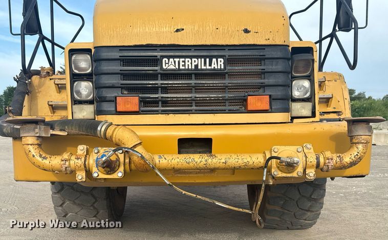 image for item DS3833 2006 Caterpillar 740 water wagon
