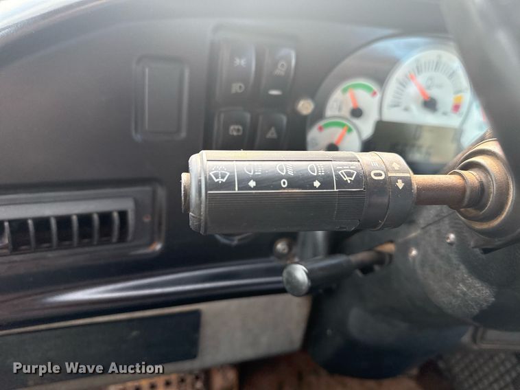 image for item DS3833 2006 Caterpillar 740 water wagon