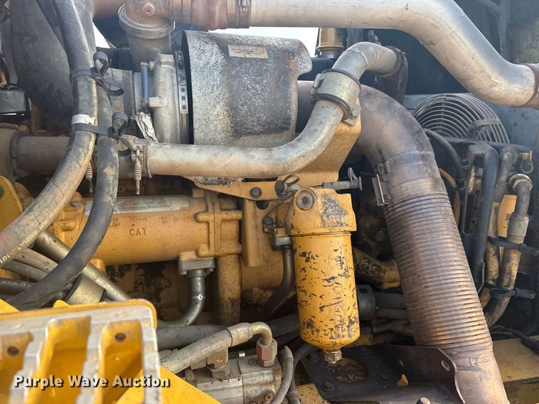 image for item DS3833 2006 Caterpillar 740 water wagon