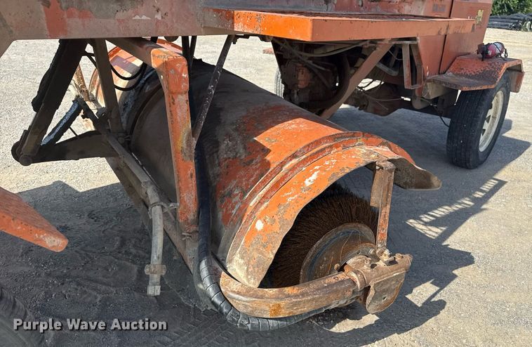 image for item DS3837 Broce CRT350 broom