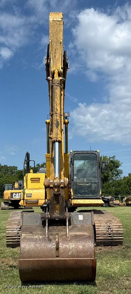 EXCAVADORA 2012 KOMATSU PC240LC10