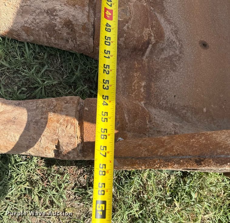 image for item DS3841 2012 Komatsu PC240LC-10 excavator