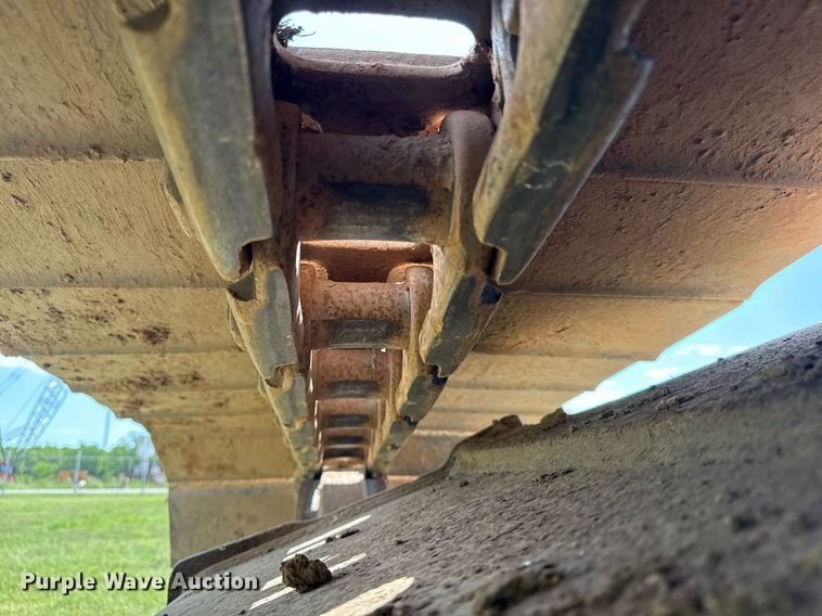 image for item DS3841 2012 Komatsu PC240LC-10 excavator