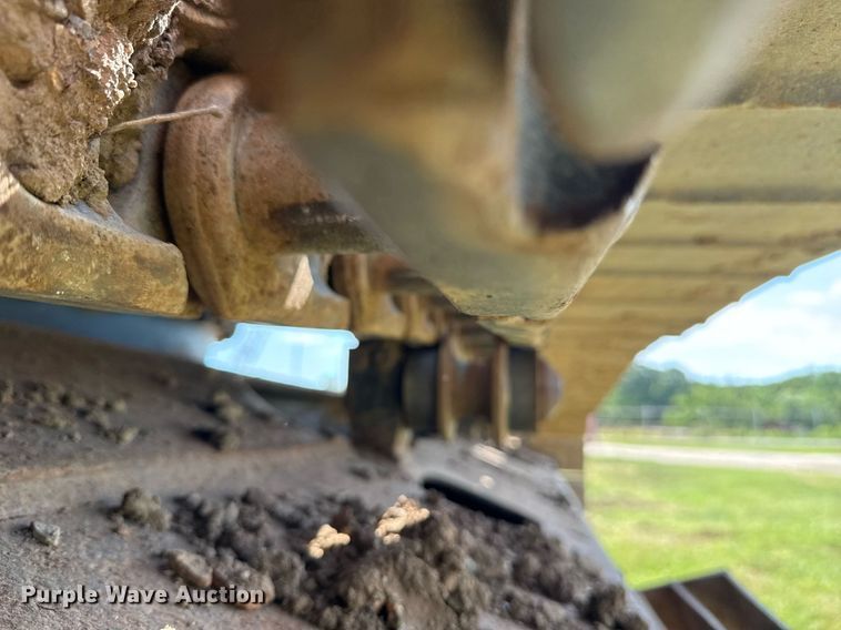 image for item DS3841 2012 Komatsu PC240LC-10 excavator