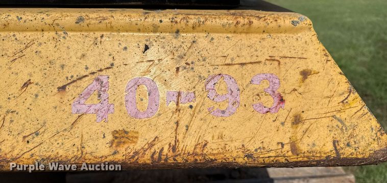 image for item DS3841 2012 Komatsu PC240LC-10 excavator