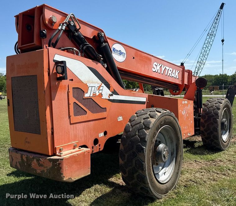 image for item DS3842 2012 Skytrak 10042 telehandler