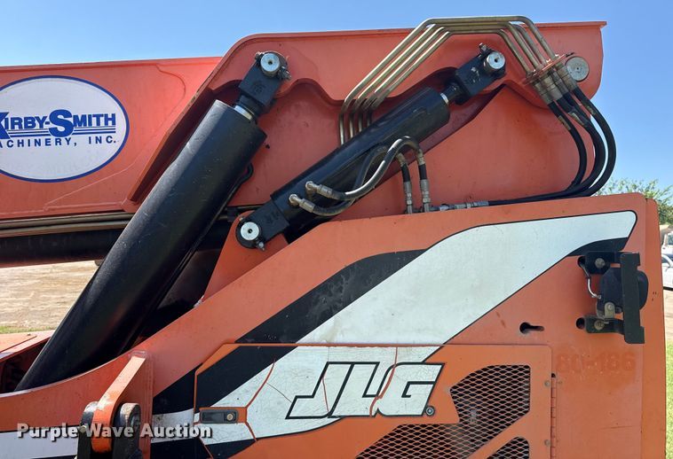 image for item DS3842 2012 Skytrak 10042 telehandler