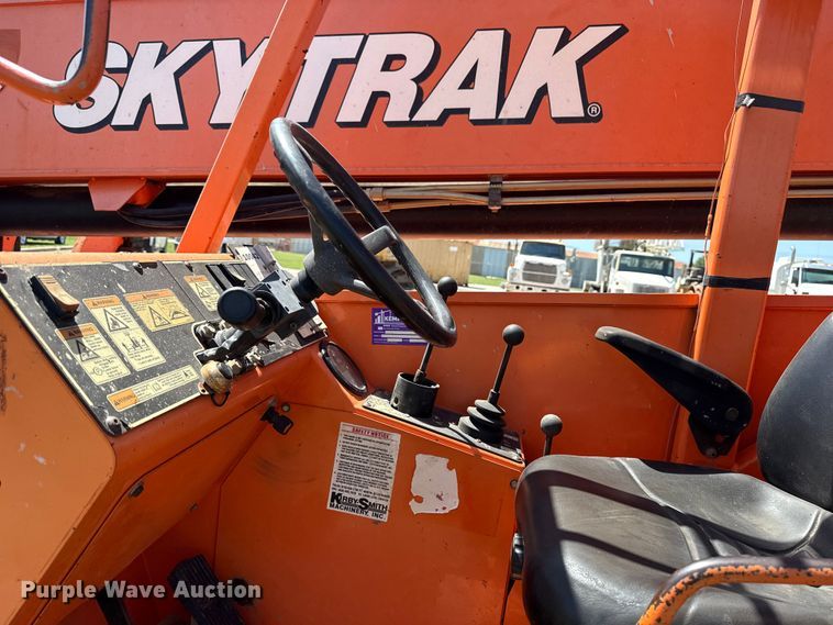 image for item DS3842 2012 Skytrak 10042 telehandler