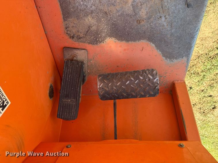 image for item DS3842 2012 Skytrak 10042 telehandler