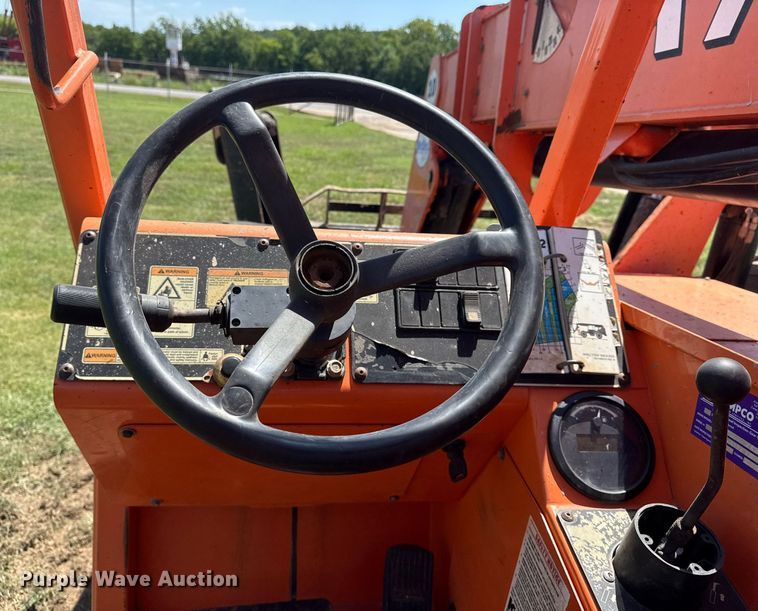image for item DS3842 2012 Skytrak 10042 telehandler