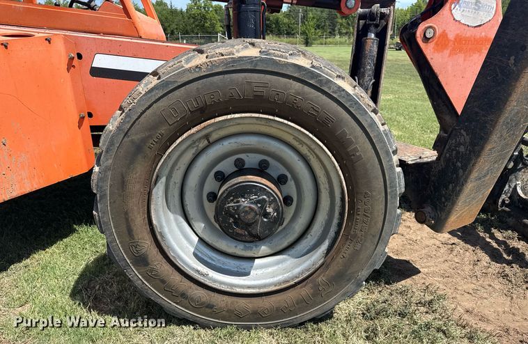 image for item DS3842 2012 Skytrak 10042 telehandler