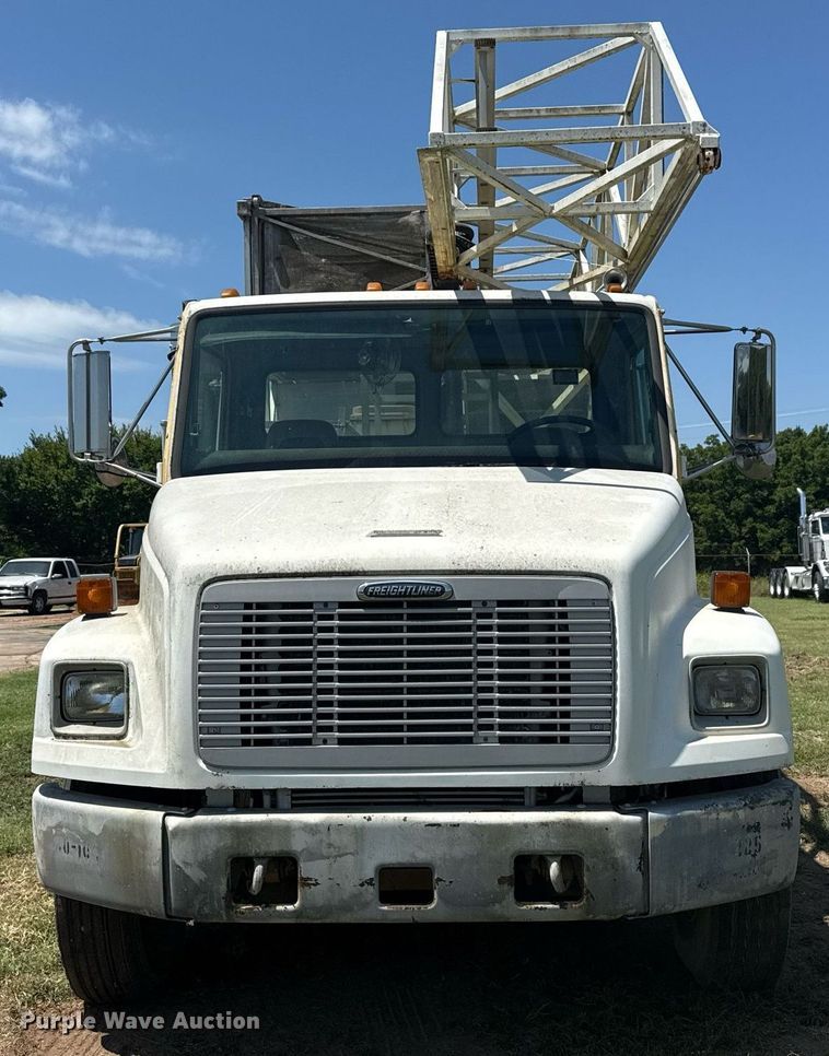 image for item DS3844 2001 Freightliner FL80 Under bridge inspection truck