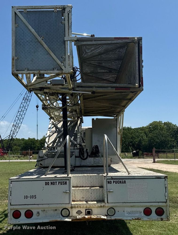 image for item DS3844 2001 Freightliner FL80 Under bridge inspection truck