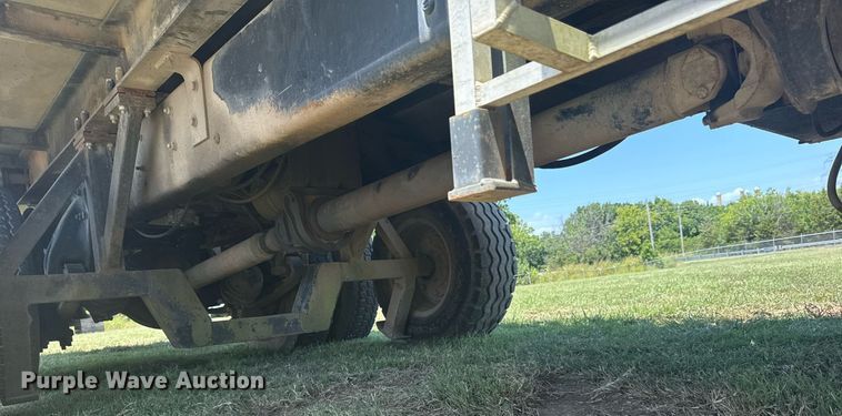 image for item DS3844 2001 Freightliner FL80 Under bridge inspection truck