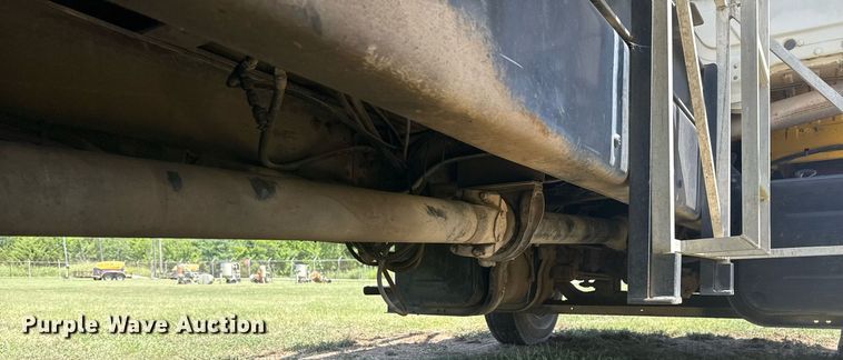 image for item DS3844 2001 Freightliner FL80 Under bridge inspection truck