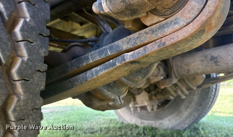 image for item DS3844 2001 Freightliner FL80 Under bridge inspection truck