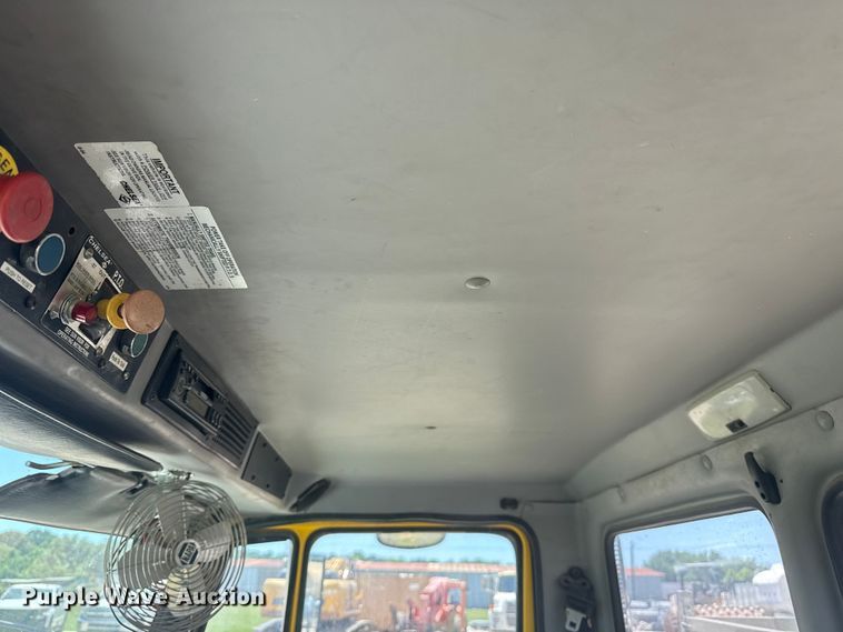 image for item DS3844 2001 Freightliner FL80 Under bridge inspection truck