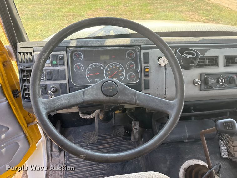 image for item DS3844 2001 Freightliner FL80 Under bridge inspection truck